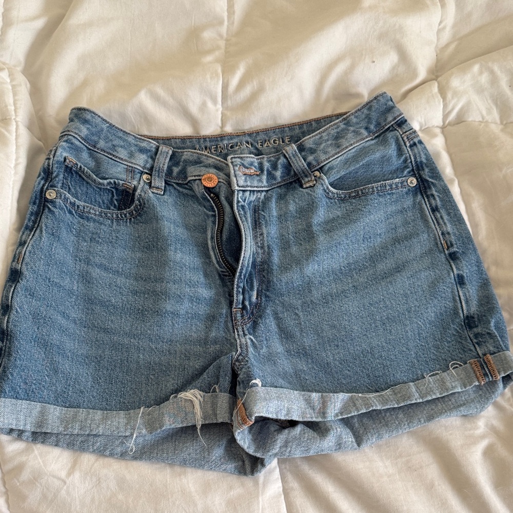 American Eagle Outfitters Women's Classic Blue Jean Shorts